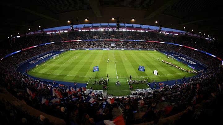 FBL-FRA-LIGUE1-PSG-TROYES