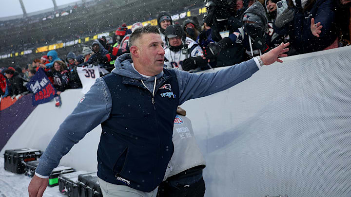 En su primer año en New England, Mike Vrabel llevó a los Patriots al Super Bowl.