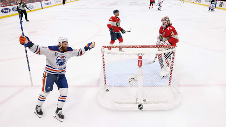 Connor Brown, Sergei Bobrovsky