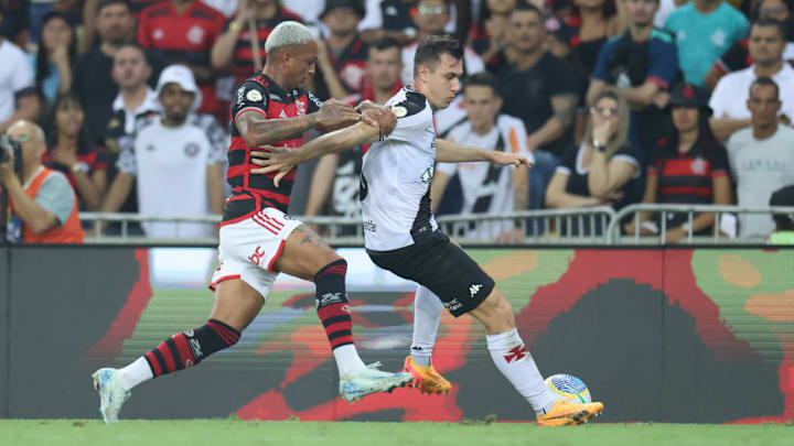 Wesley, Lucas Piton