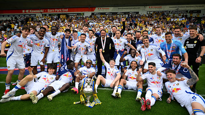 Plymouth Argyle FC v Leeds United FC - Sky Bet Championship