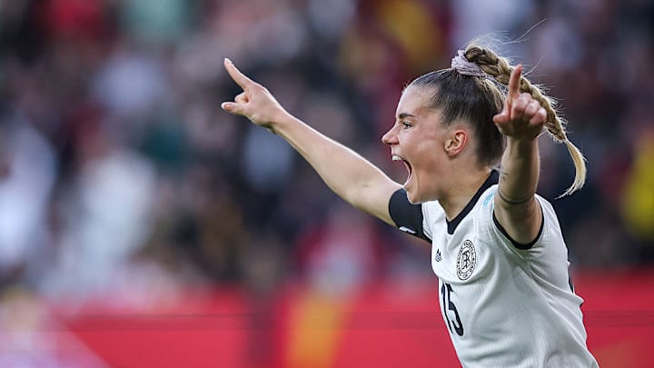 FBL-EUR-WOMEN-NATIONS-GER-SCO