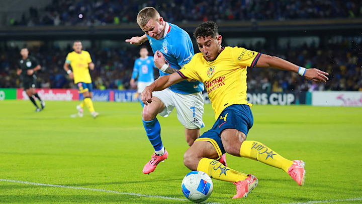 Mateusz Bogusz, Sebastian Caceres