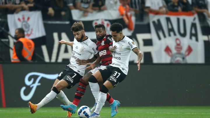 Corinthians e Flamengo decidiram vaga na semifinal da Libertadores 2022