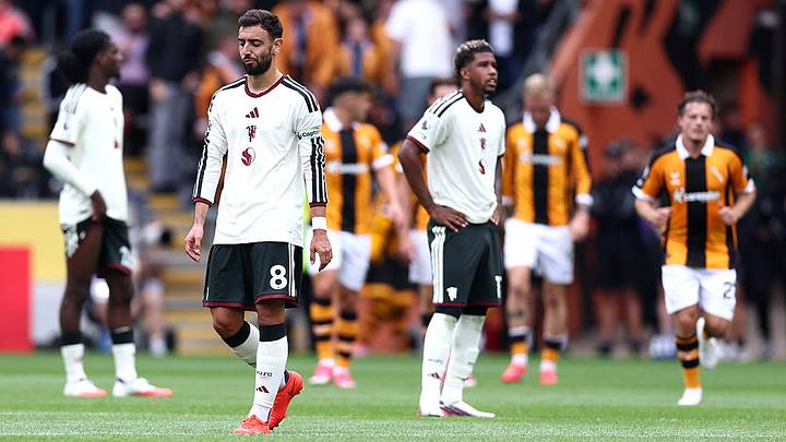 El Manchester United sufrió su primer descalabro en la recién iniciada temporada de Premier League. El Manchester United sufrió su primer descalabro en la recién iniciada temporada de Premier League.
