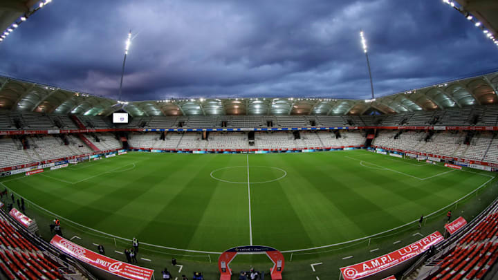 Stade Reims v Paris Saint-Germain - Ligue 1