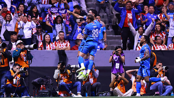 Gabriel Fernández celebra el primero gol del Cruz Azul ante las Chivas, en la séptima jornada del Clausura 2026 Gabriel Fernández celebra el primero gol del Cruz Azul ante las Chivas, en la séptima jornada del Clausura 2026