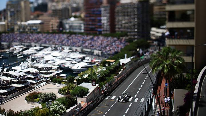Checo Pérez, el a qualy del circuito callejero del GP Mónaco. Checo Pérez, el a qualy del circuito callejero del GP Mónaco.