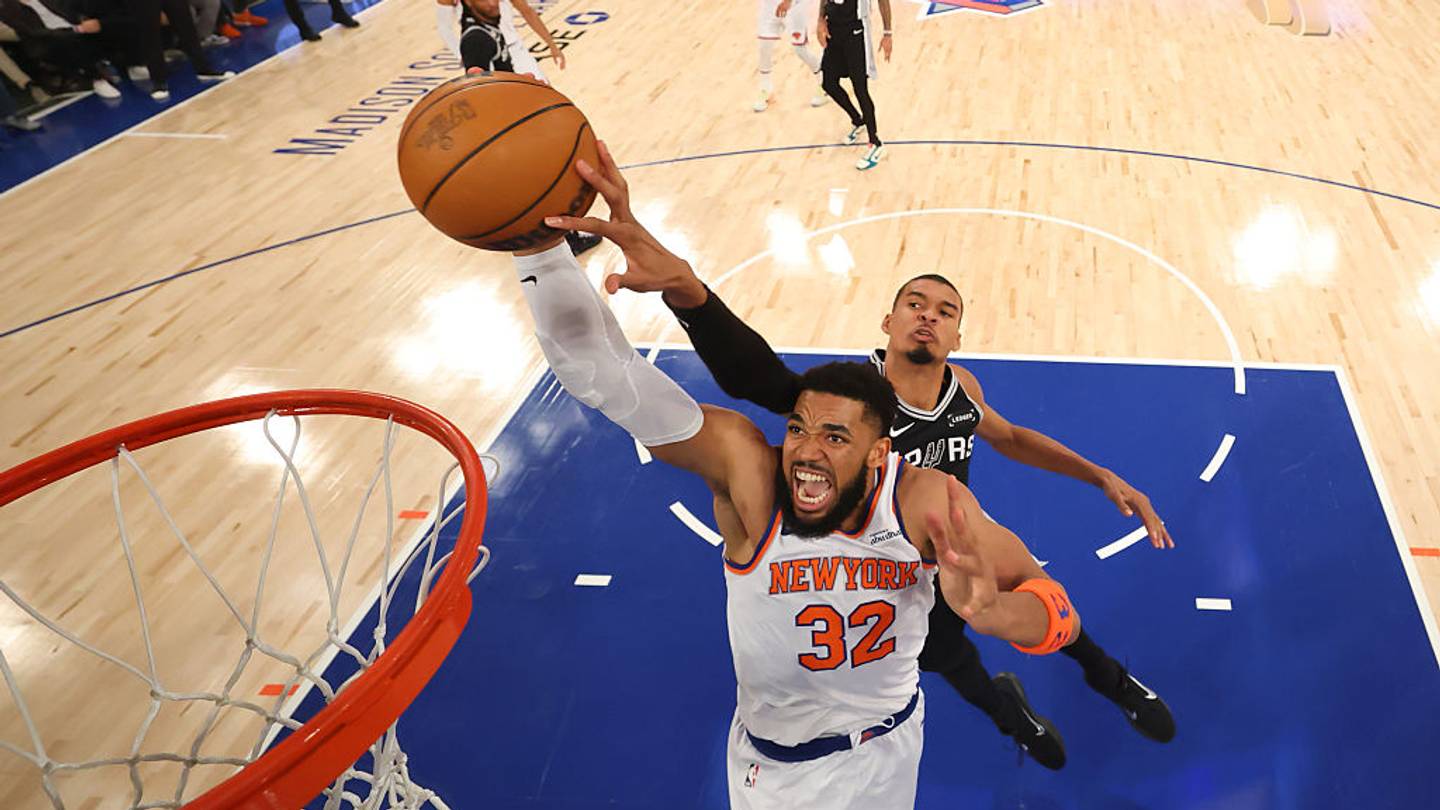 ¡Algo nunca antes visto! Knicks remontan 29 puntos ante Spur