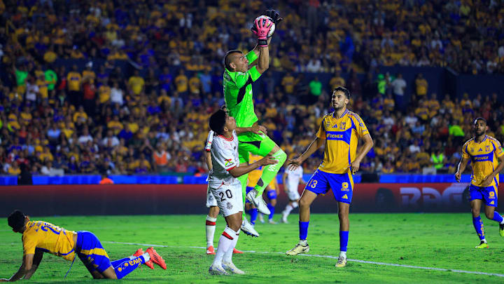 Nahuel Guzman, Jesus Gallardo
