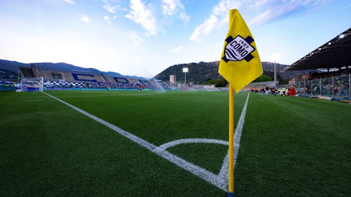 Como v Cosenza Calcio - Serie B