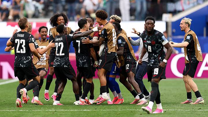 Eustáquio se viste de héroe y mete a Canadá a octavos del Mundial 2026