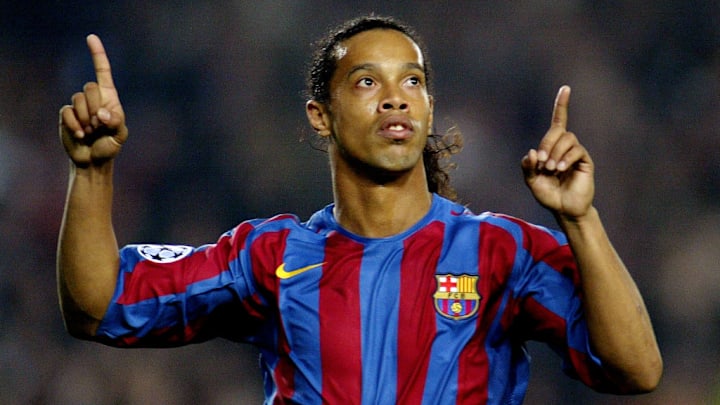 TOPSHOT-FBL-EUR-C1-BARCELONA-BENFICA