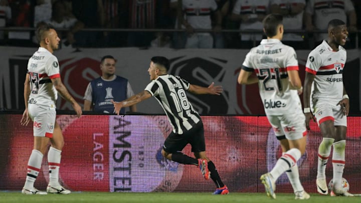 FBL-LIBERTADORES-SAOPAULO-BOTAFOGO