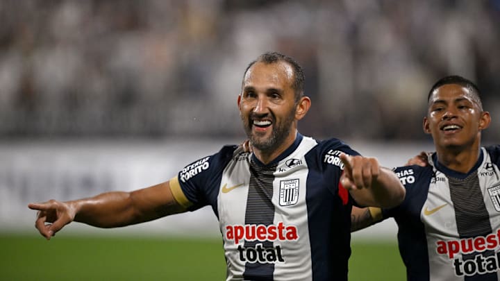 FBL-LIBERTADORES-ALIANZA-NACIONALPAR