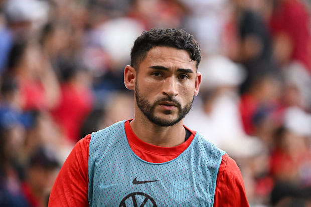 Roldan cristiano en acción para USMNT.