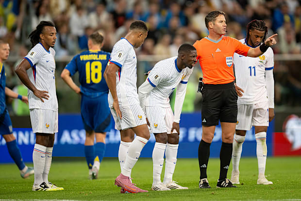 อุสมาน เดมเบเล่