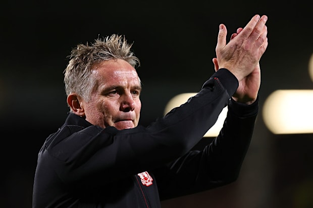 ฟิล พาร์กินสัน ฟิล พาร์กินสัน