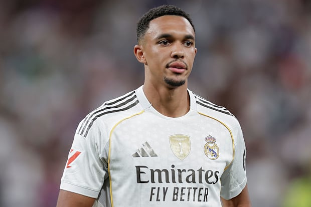 เทรนต์ อเล็กซานเดอร์-อาร์โนลด์ เทรนต์ อเล็กซานเดอร์-อาร์โนลด์