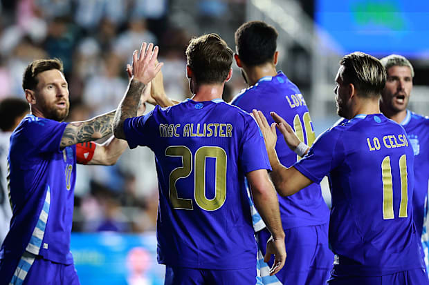 ทีมชาติอาร์เจนตินา ทีมชาติอาร์เจนตินา