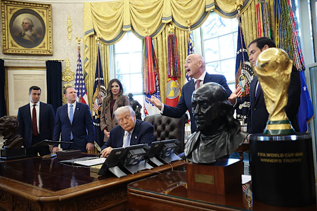 唐纳德·特朗普，詹尼·因凡蒂诺，世界杯