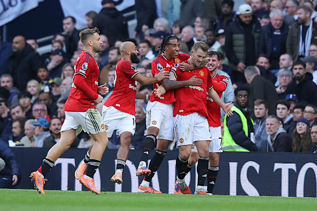 มัทไทส์ เดอ ลิกต์ มัทไทส์ เดอ ลิกต์