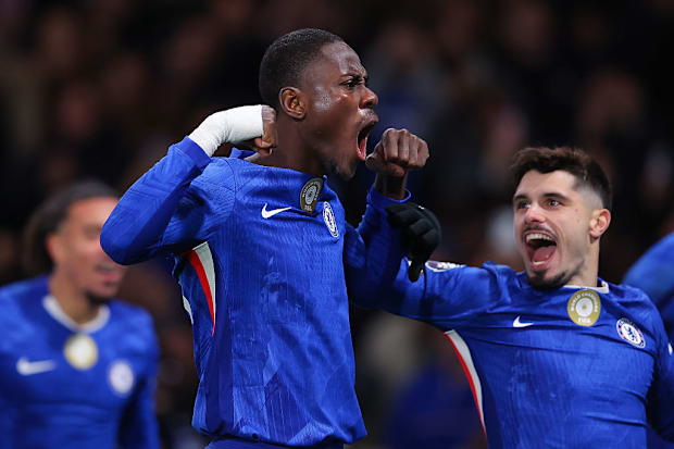 เทรโว ชาโลบาห์ เทรโว ชาโลบาห์