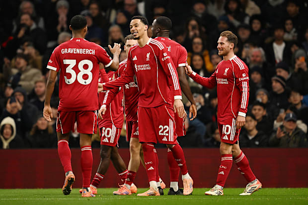 ฮูโก้ เอกิติเก้ ฉลองการทำประตูให้ลิเวอร์พูล ฮูโก้ เอกิติเก้ ฉลองการทำประตูให้ลิเวอร์พูล