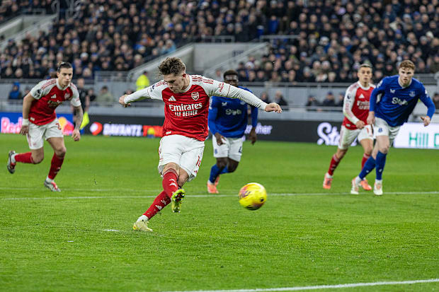 วิคเตอร์ เยอเคเรส ยิงจุดโทษ