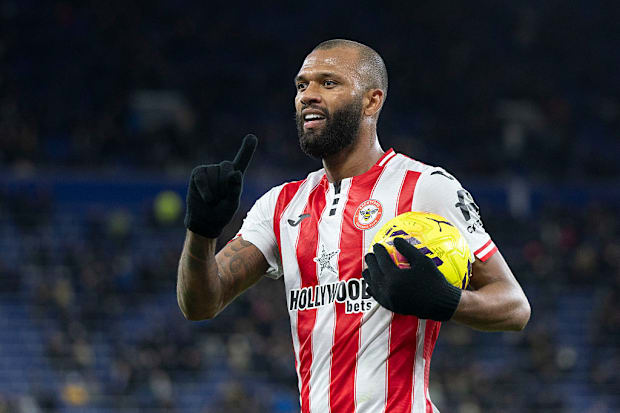 อิกอร์ เธียโกของเบรนท์ฟอร์ด