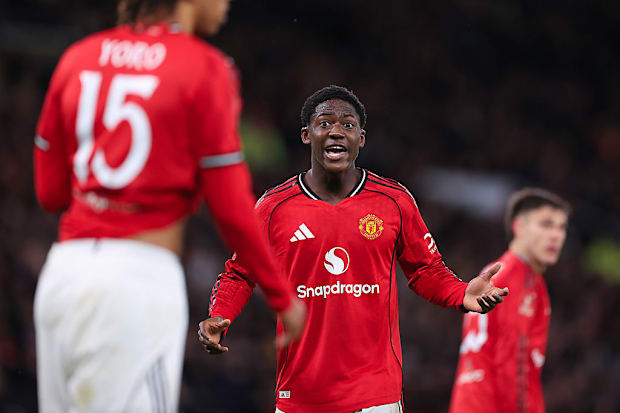 คอบบี้ ไมนู