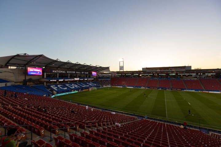 San Jose Earthquakes melawan FC Dallas