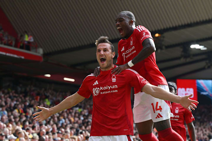 Chris Wood dan Callum Hudson-Odoi