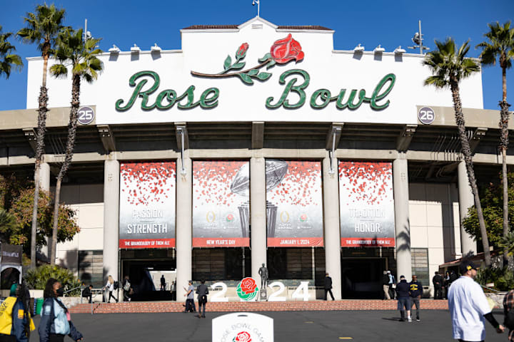 Pertandingan Rose Bowl - Alabama melawan Michigan