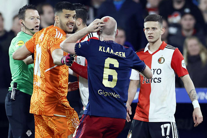 FBL-NED-CUP-FEYENOORD-AJAX-VIOLENCE