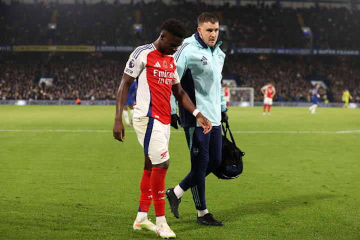 Bukayo Saka, Simon Murphy