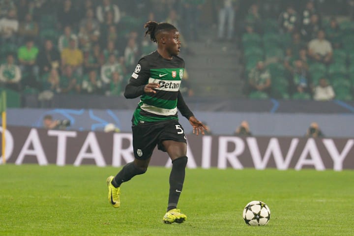 Geovany Quenda of Sporting CP in action during the UEFA...
