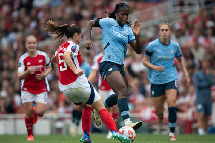 Khadija Shaw, Laia Codina