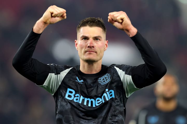 VfB Stuttgart v Bayer 04 Leverkusen - Bundesliga