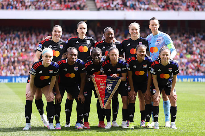 Arsenal WFC against Olympique Lyonnais - UEFA Women's Champions League Semi First