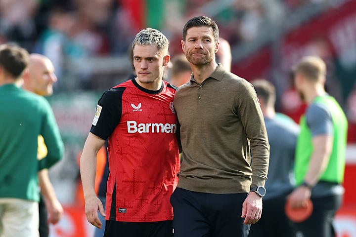 Florian Wirtz, Xabi Alonso