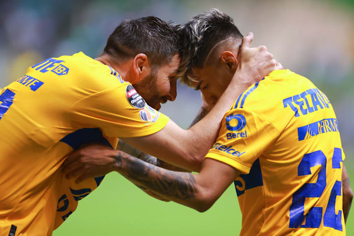 Raymundo Fulgencio, Andre Pierre Gignac