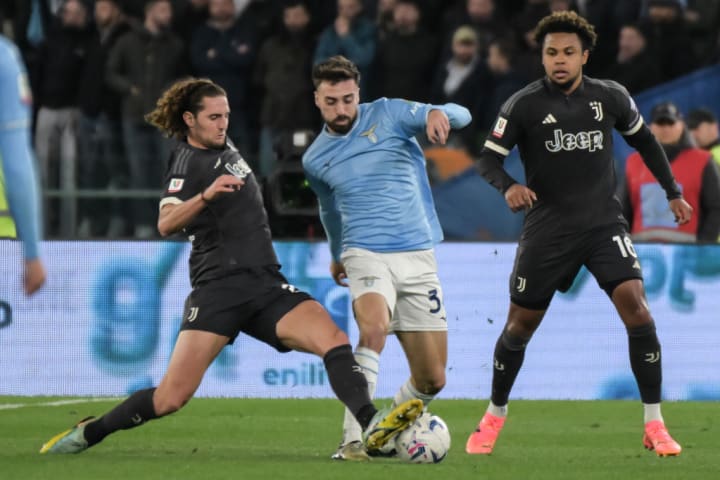 Mario Gila, Adrien Rabiot