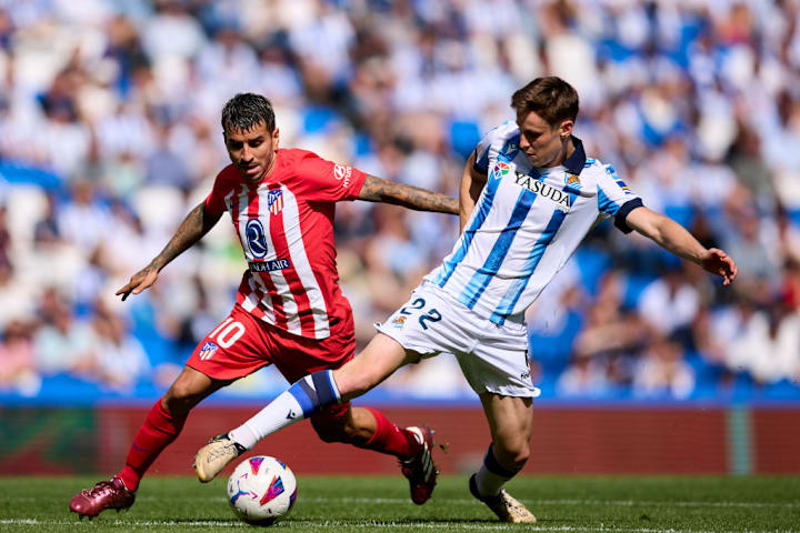 Benat Turrientes, Angel Correa