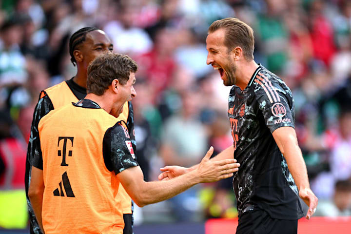 Harry Kane, Thomas Mueller