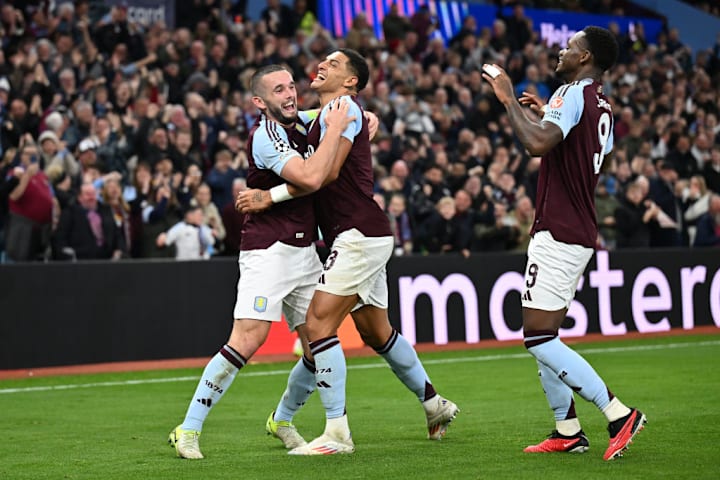 John McGinn, Diego Carlos, Jhon Duran