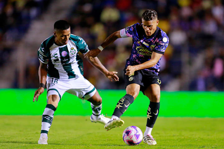 Pedro Aquino, Jonathan Dos Santos