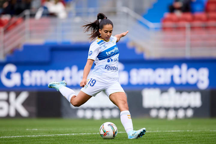 Sakina Ouzraoui