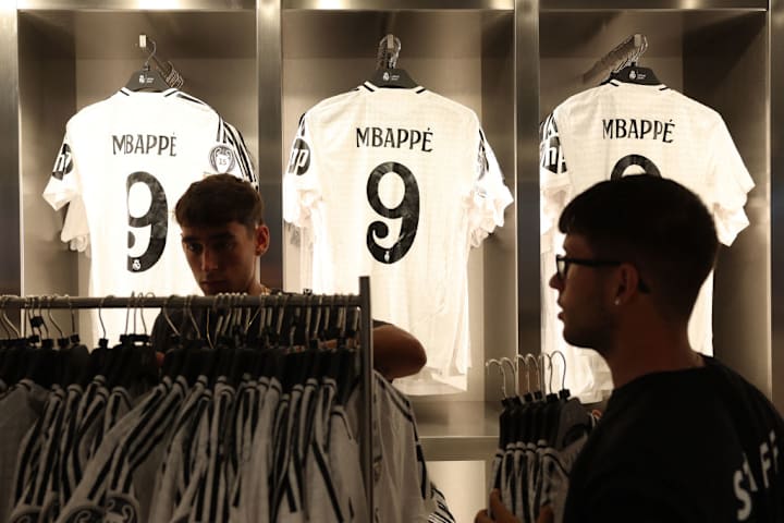 FBL-ESP-FRA-REAL MADRID-MBAPPE