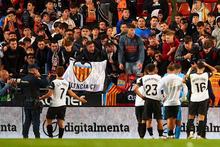 Valencia CF v Rayo Vallecano - La Liga EA Sports